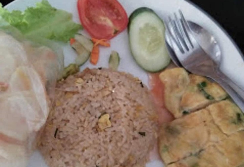 بنسيون Helena Guest House