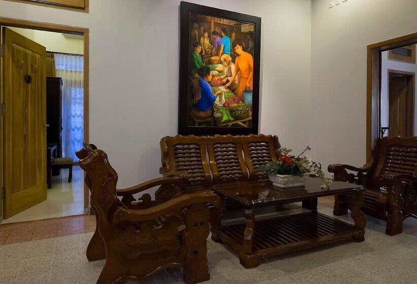 بنسيون Helena Guest House