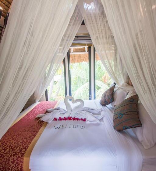 פנסיון Hobbit S House Homestay