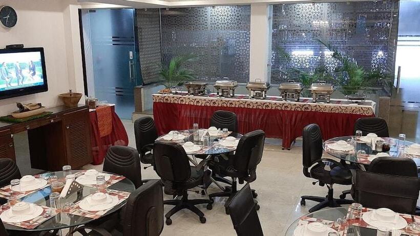 膳宿费 Indiyaah Inn