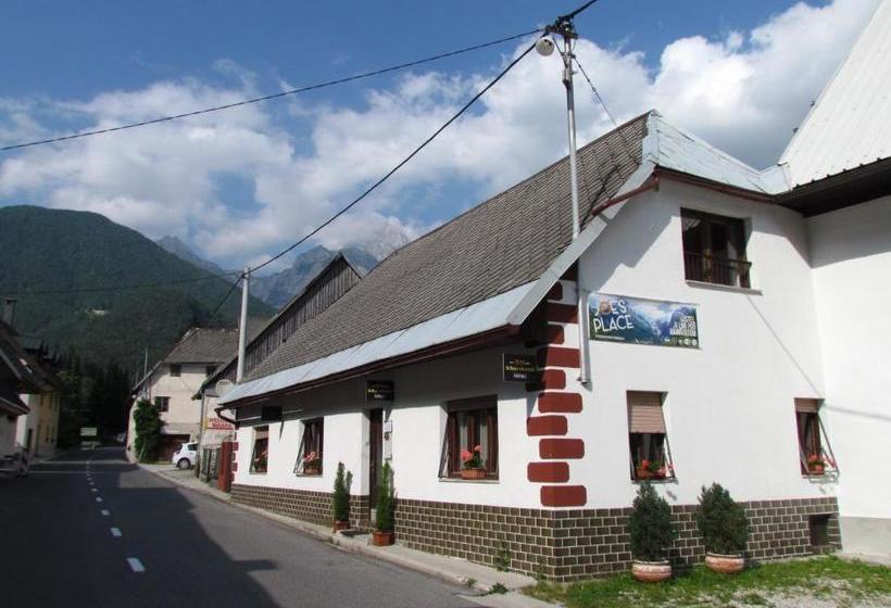 פנסיון Joe's Place