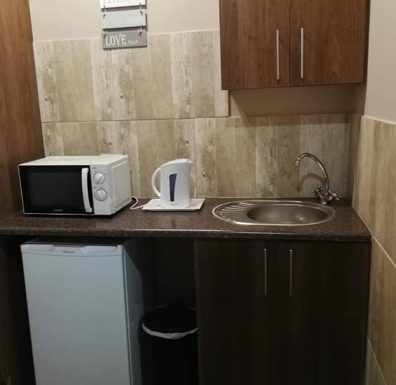 膳宿费 Kalahari Rus