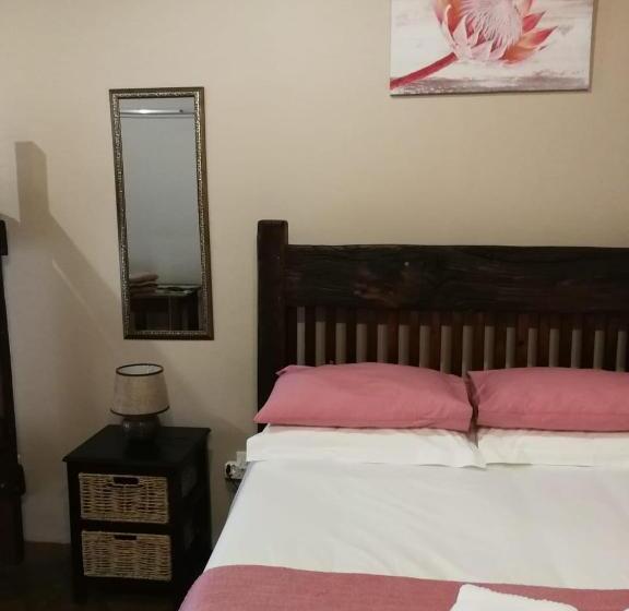 膳宿费 Kalahari Rus