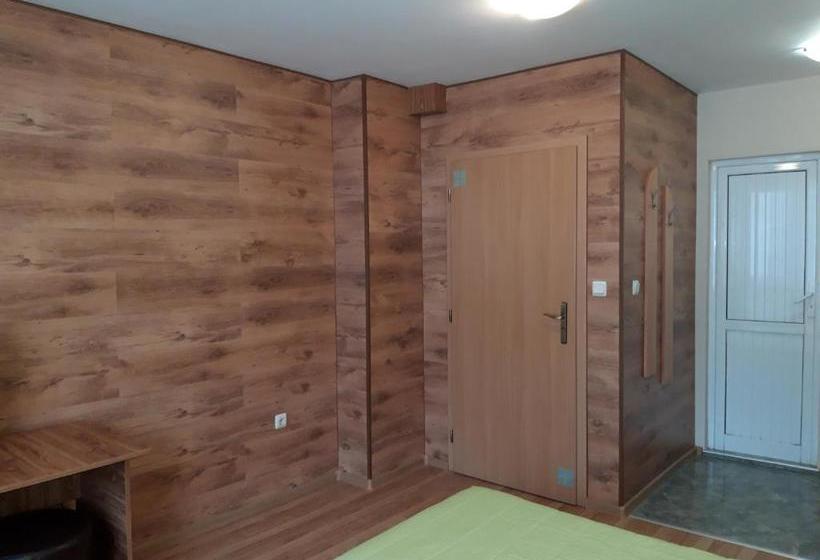 ペンション Private Rooms Silvia