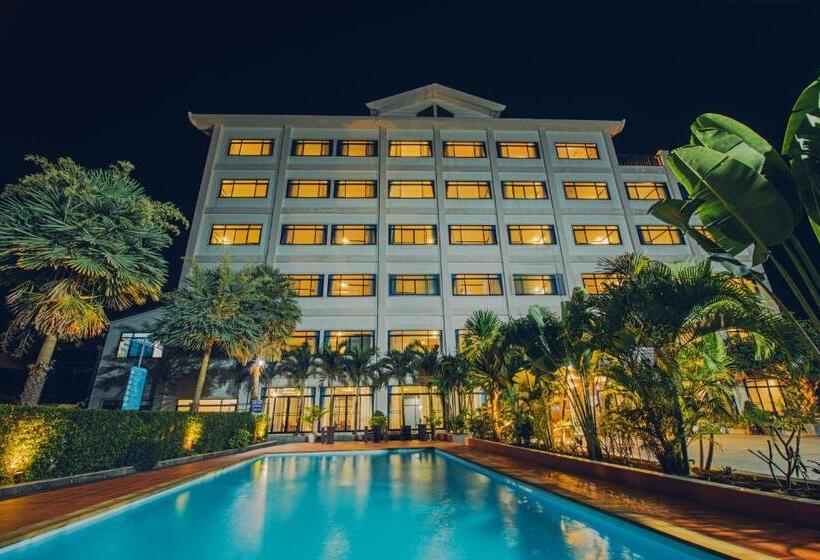 펜션 Sisombat Plaza