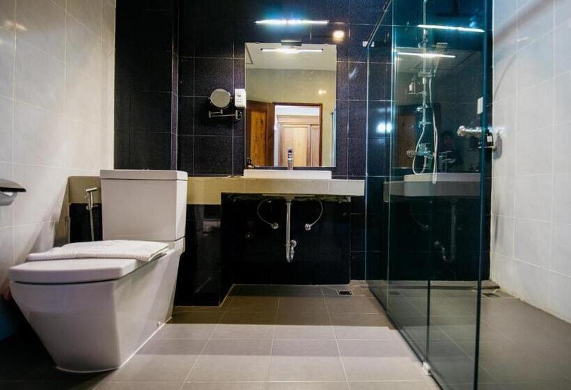 펜션 Sisombat Plaza