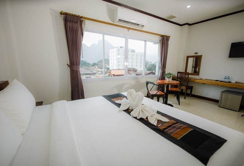 펜션 Sisombat Plaza