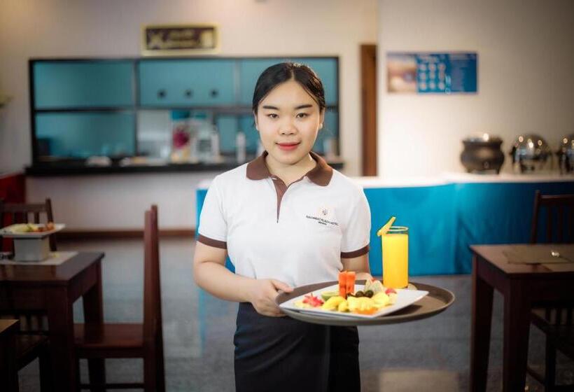 펜션 Sisombat Plaza