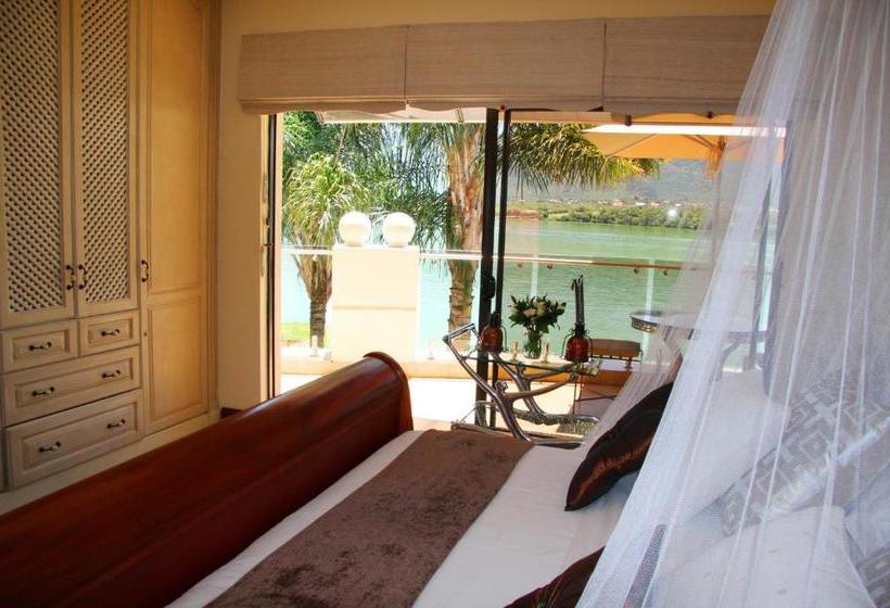 بنسيون The Blue Crane Villa