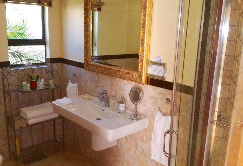 بنسيون The Blue Crane Villa