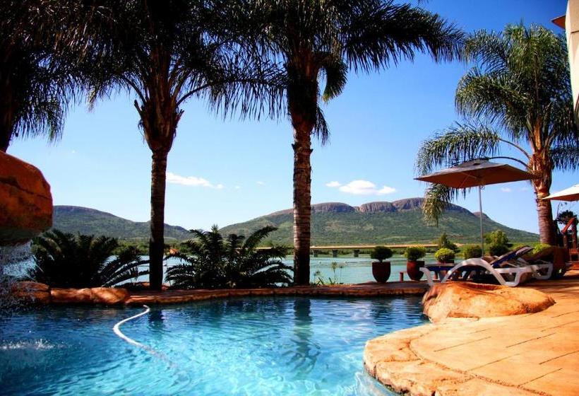 بنسيون The Blue Crane Villa