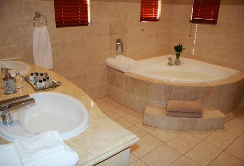 بنسيون The Blue Crane Villa