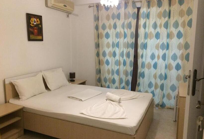 פנסיון Vilele Liliana