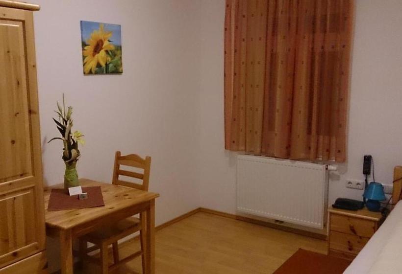 فندق صغير Gasthof Zum Goldenen Pflug