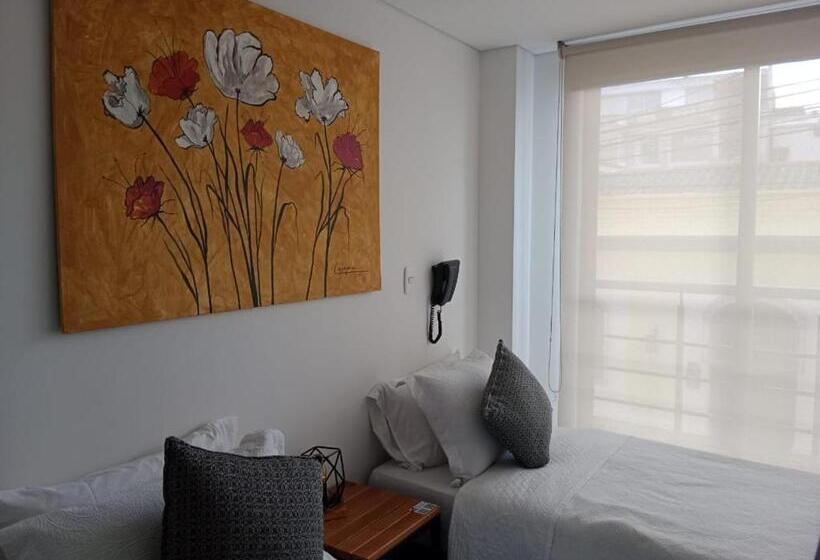 Общежитие Posada De Santa Elena