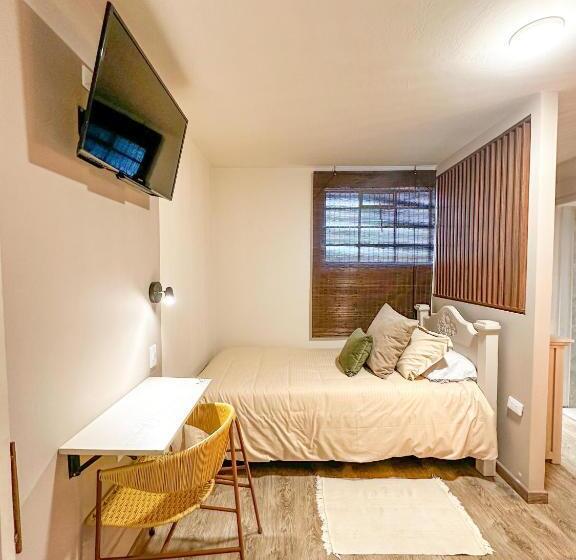 Общежитие Posada De Santa Elena