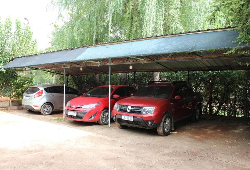 הוסטל Vila Sornico