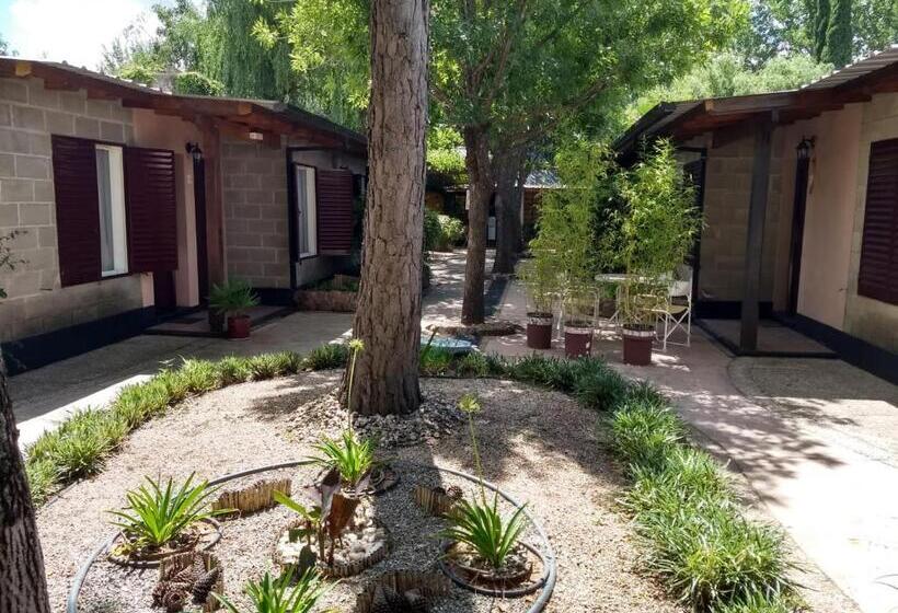 הוסטל Vila Sornico