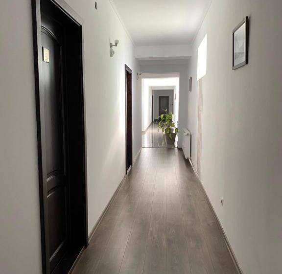 Aparthotel Punct Pe I