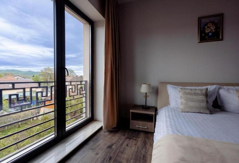 Aparthotel Punct Pe I