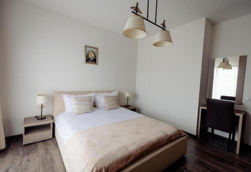 Aparthotel Punct Pe I