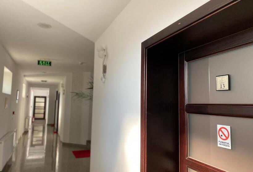 Aparthotel Punct Pe I