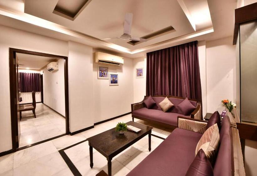 Click White House Residency, Vadodara
