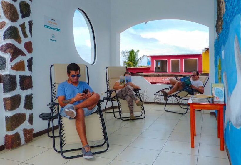 هتل Coloma Galapagos