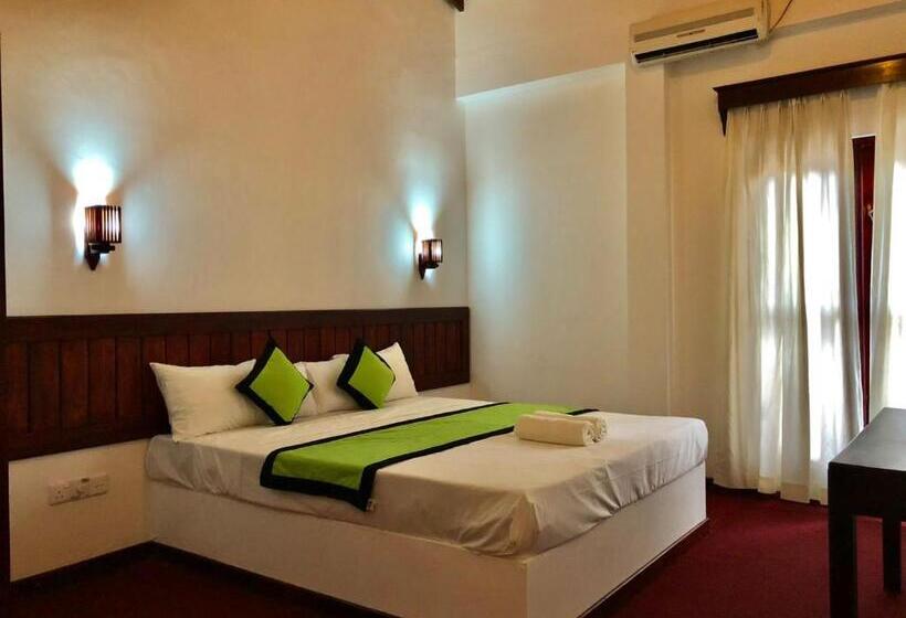 Hotel Sundowners Guesthouse