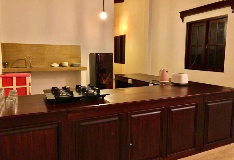 Hotel Sundowners Guesthouse