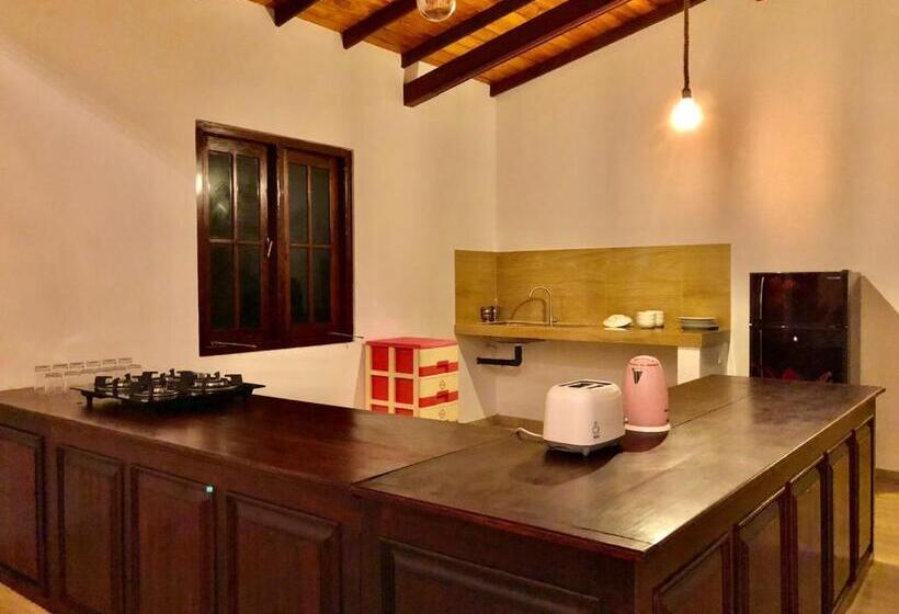 Hotel Sundowners Guesthouse