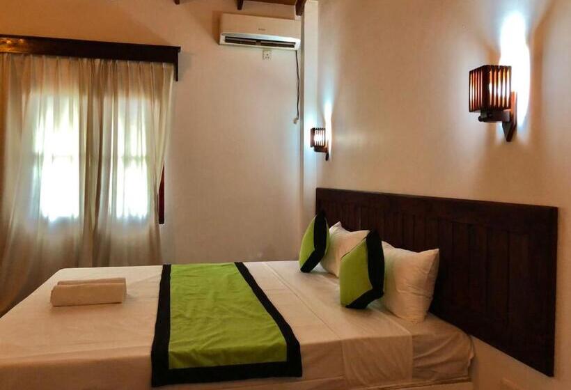 Hotel Sundowners Guesthouse