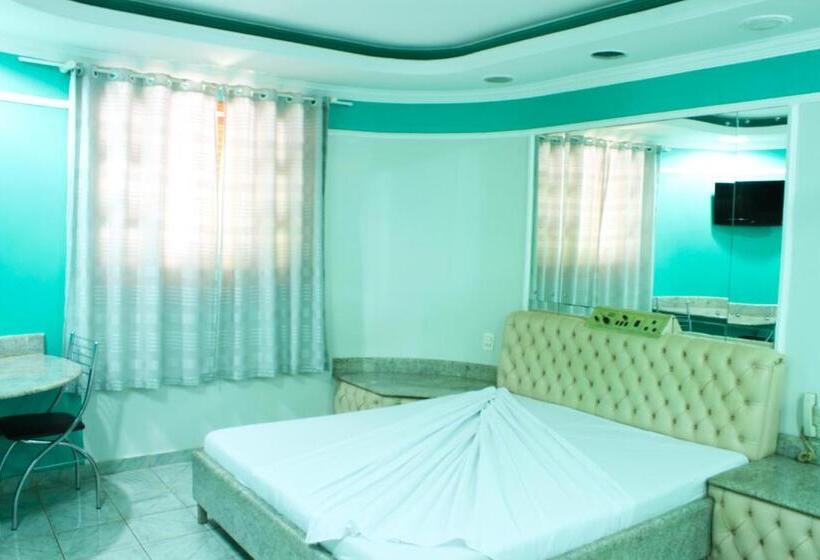 Medieval Motel E Hospedagem