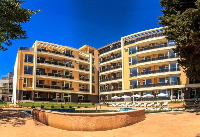 Olympia Beach Complex