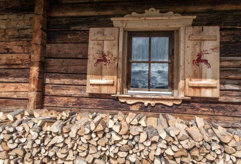 پانسیون Alpengasthof Karalm