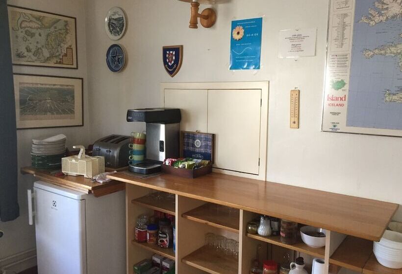 پانسیون Baldursbrá Guesthouse