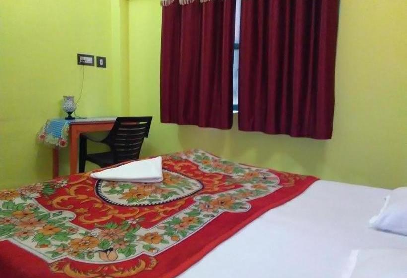بنسيون Bhadra Kali Guest House