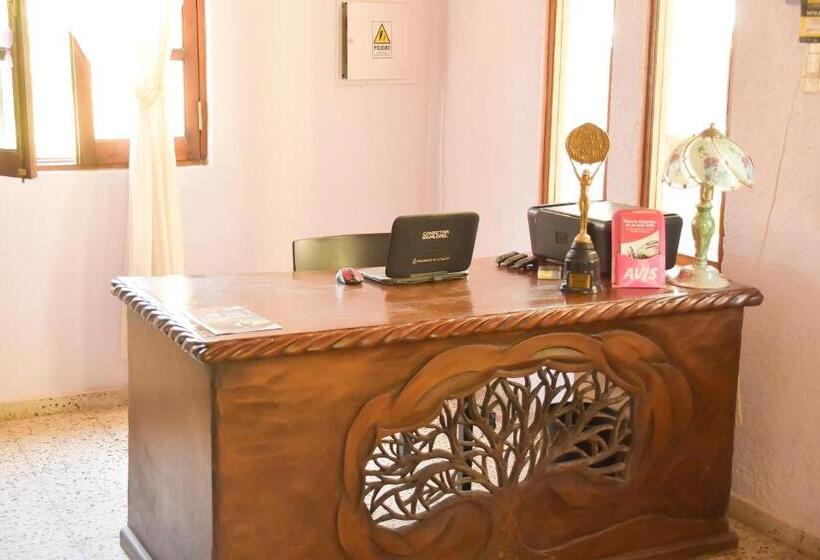 بنسيون Casa Calma