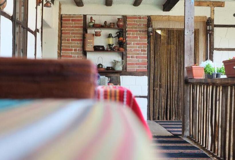 פנסיון Complex Monastery