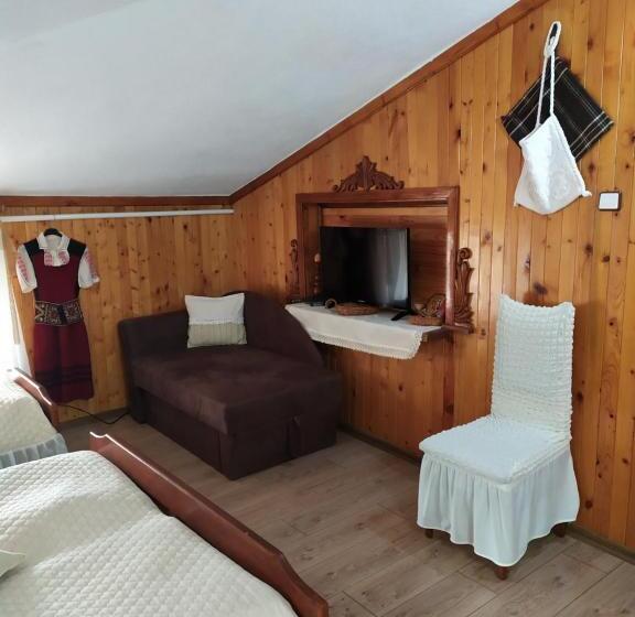 膳宿费 Gologanova House