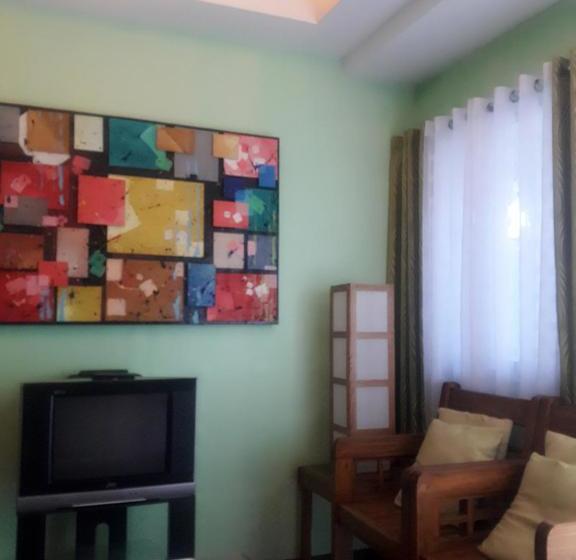 پانسیون Gomez Guest House