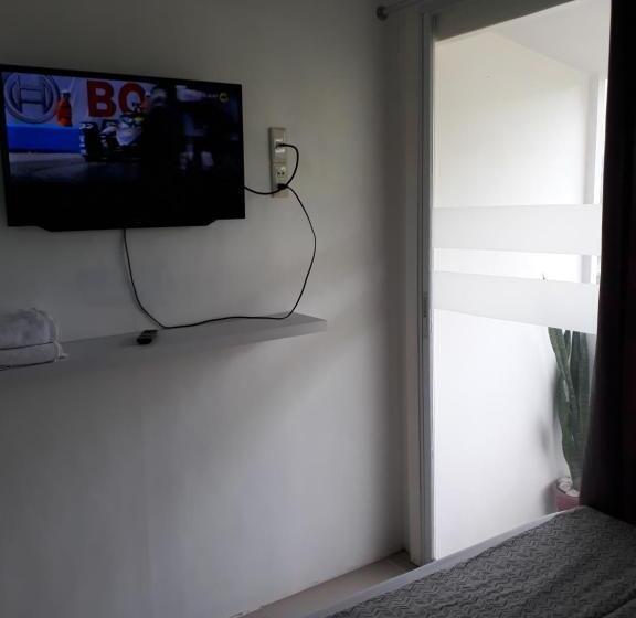 پانسیون Gomez Guest House