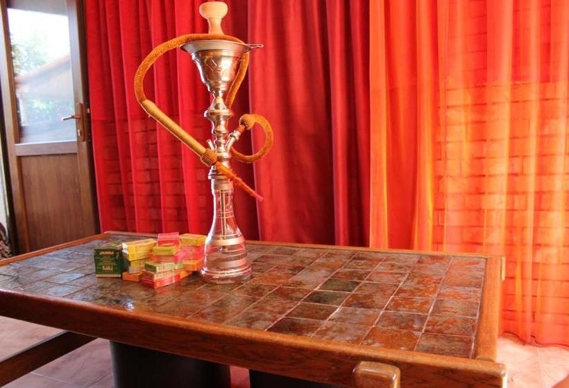 پانسیون Guest House Gidi