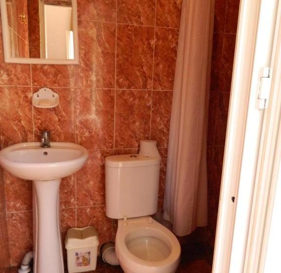 پانسیون Guest House Gidi