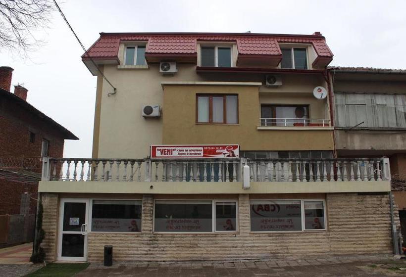 Pension Guest House Veni