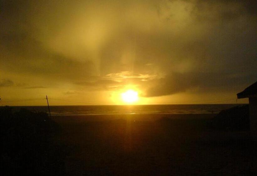 펜션 Guitar Home Stays