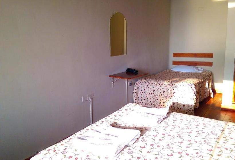 ペンション Hostal La Rivera