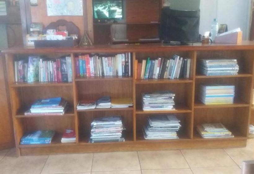 ペンション Hostal Naylamp