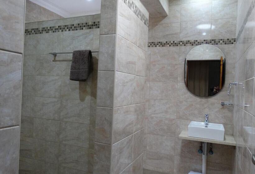 ペンション Isle La Breeze Guest House