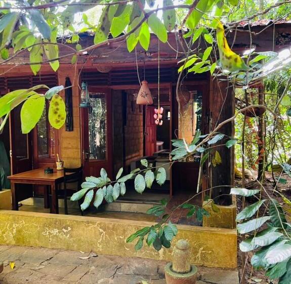 Пансион Kandy Eco Retreat